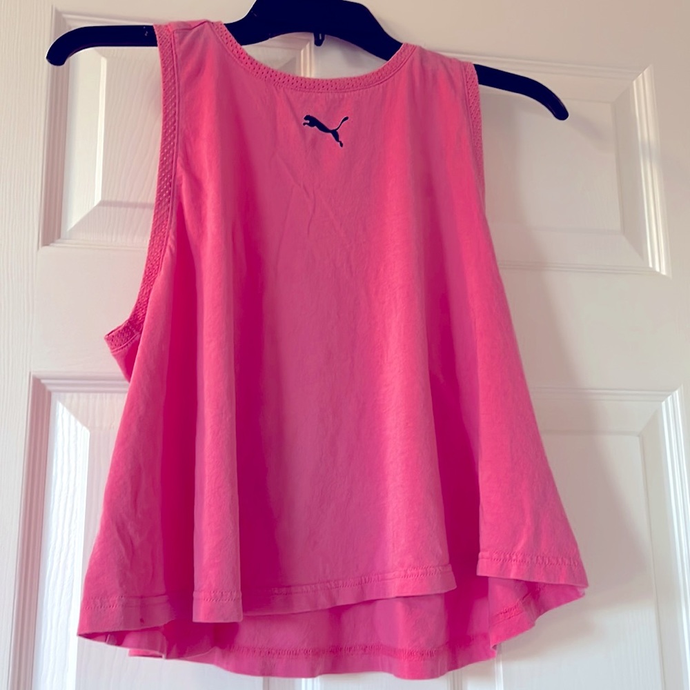 Pink girls youth size 8-10 (M youth) Puma brand tank top very good condition